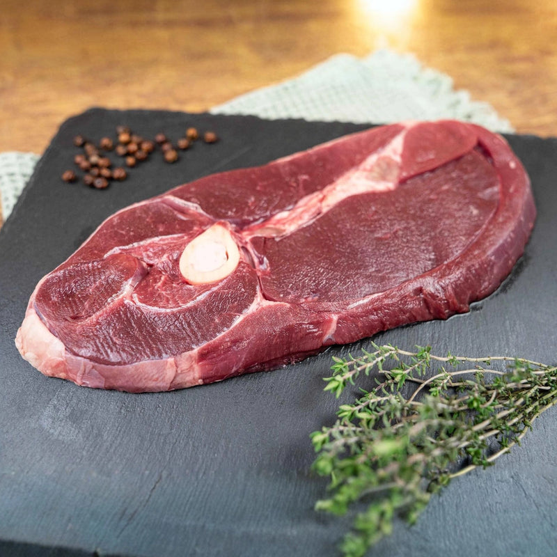 Meat'n'Food Hirschsteak mit Knochen aus der Keule vom Damhirsch